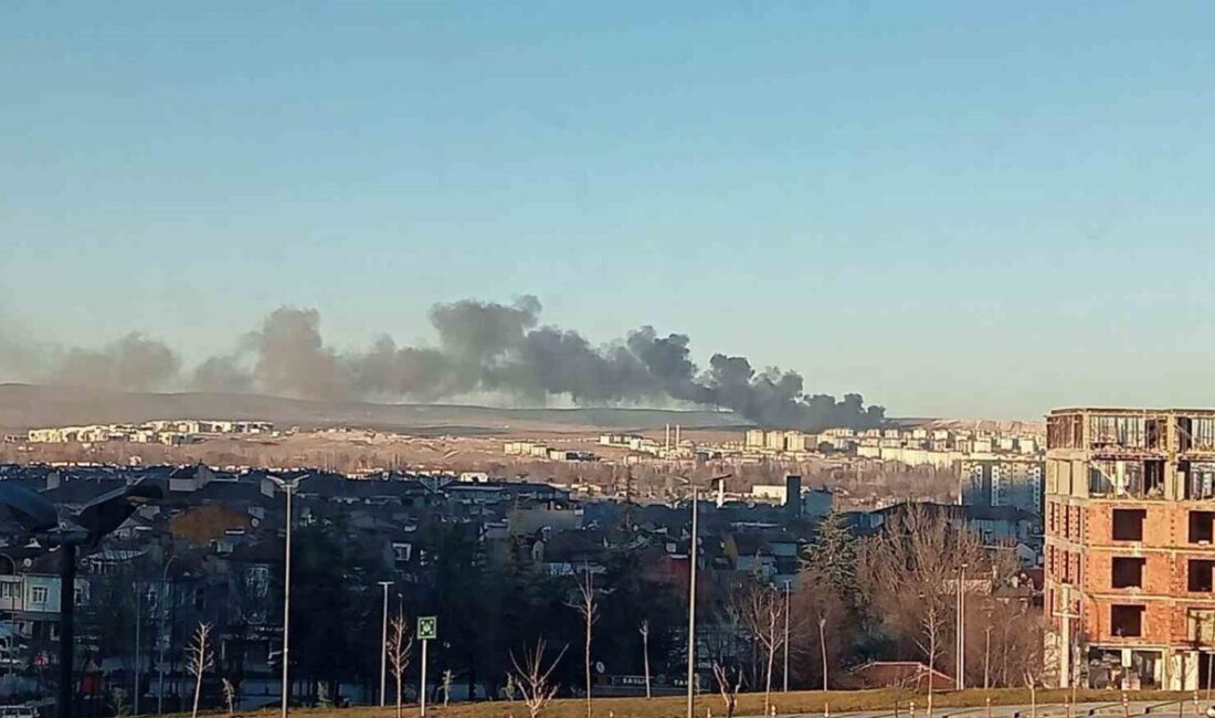 Kütahya’daki bir şantiyede, işçilerin konakladığı binada çıkan yangın, yetkililerin hızlı