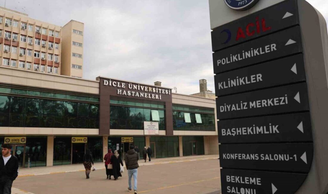 Dicle Üniversitesi Hastanesi’nde Genel Cerrahi Uzmanı Prof. Dr. B.V.Ü.’nün, bir
