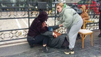 Düzce ilinde iflas nedeniyle kapandığı iddia edilen kuyumcuda paralarını ve