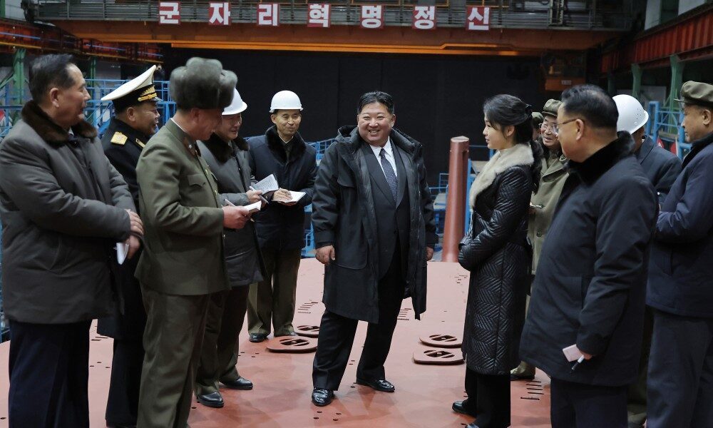 Kuzey Kore lideri Kim Jong-Un, devasa 8 bin 700 tonluk