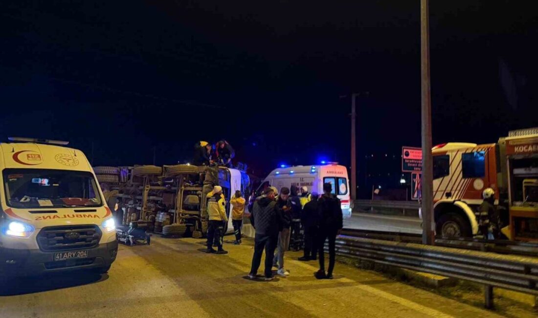 Kocaeli ilinde Kuzey Marmara Otoyolu girişinde meydana gelen bir kaza