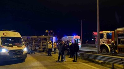 Kocaeli ilinde Kuzey Marmara Otoyolu girişinde meydana gelen bir kaza