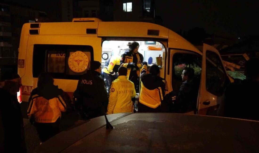 Malatya’nın Battalgazi ilçesinde, özel araçlarıyla görev yerlerine giden bir polis