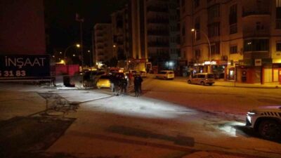 Malatya’da, Paşaköşkü Mahallesi’nde kaldırıma terk edilen şüpheli bir valiz, bomba