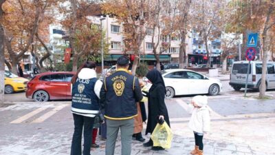 Malatya’da Emniyet Müdürlüğü, vatandaşları dolandırıcılık konusunda bilgilendirdi. İl Emniyet Müdürlüğü,