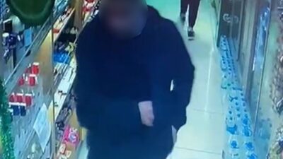 Eskişehir’de bir markette yaşanan olayda, bir şahsın bin 350 TL