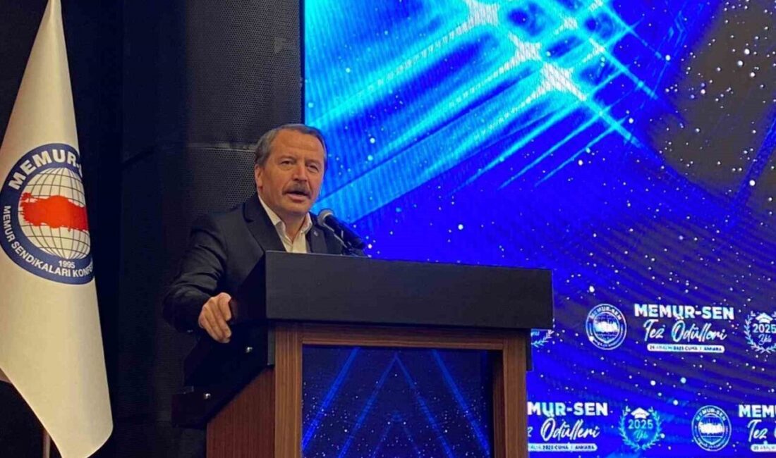 Memur Sendikaları Konfederasyonu (Memur-Sen) tarafından düzenlenen 5. Tez Ödül Töreni,