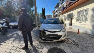 Muğla’nın Menteşe ilçesine bağlı Muslihittin Mahallesi’nde meydana gelen trafik kazasında