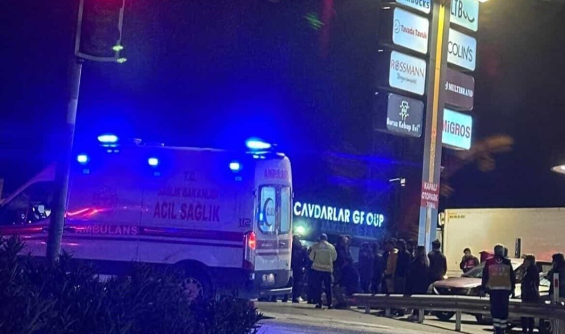 Muğla’nın Menteşe ilçesinde meydana gelen trafik kazasında, bir tır ile