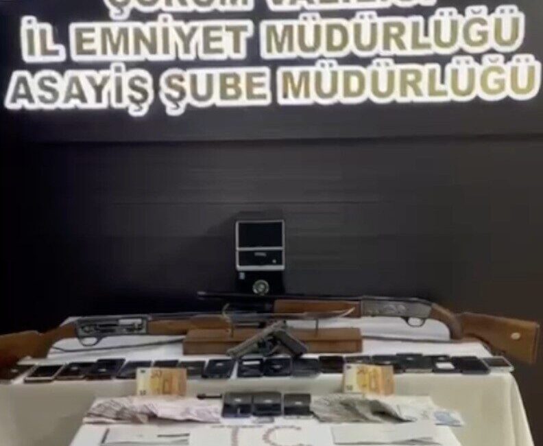 Çorum merkezli 5 ilde gerçekleştirilen operasyonda, araçlarını satmak isteyen 55