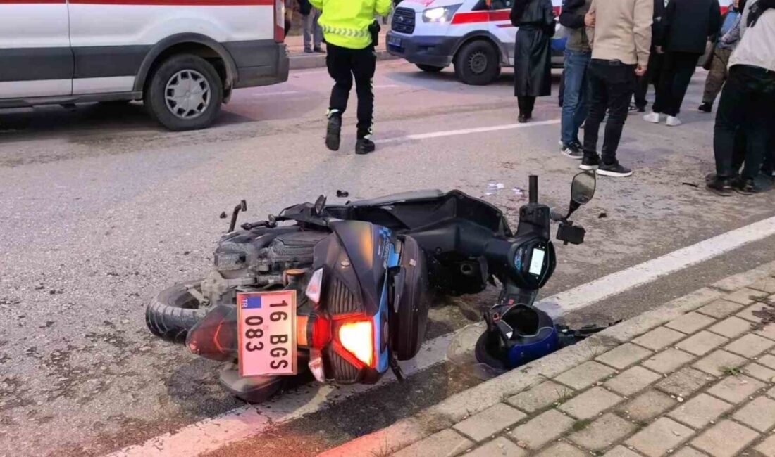 Bursa’nın İnegöl ilçesinde, bir motosiklet sürücüsü karşıdan karşıya geçmeye çalışan