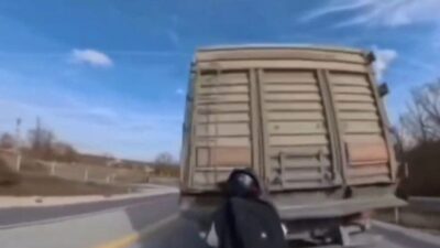 Kırklareli–Dereköy yolu üzerinde yaşanan trafik kazasında, 4 Aralık 2025 tarihinde