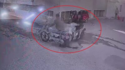Reyhanlı ilçesinde yaşanan bir olayda, güvenlik kameralarına yansıyan iki motosikletin
