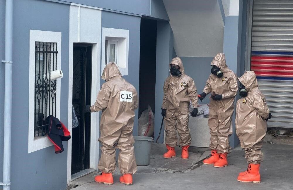 Muğla’nın Seydikemer ilçesinde, üç kardeşin zehirlenme şüphesiyle hastaneye başvurması sonucunda