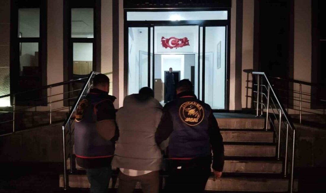Muş ilinde uyuşturucu ticareti suçundan aranan bir kişi, Jandarma Suç