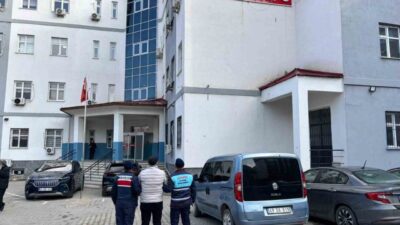 Muş’ta, Üniversite Jandarma Karakol Komutanlığı ekipleri, 5 yıl 6 ay