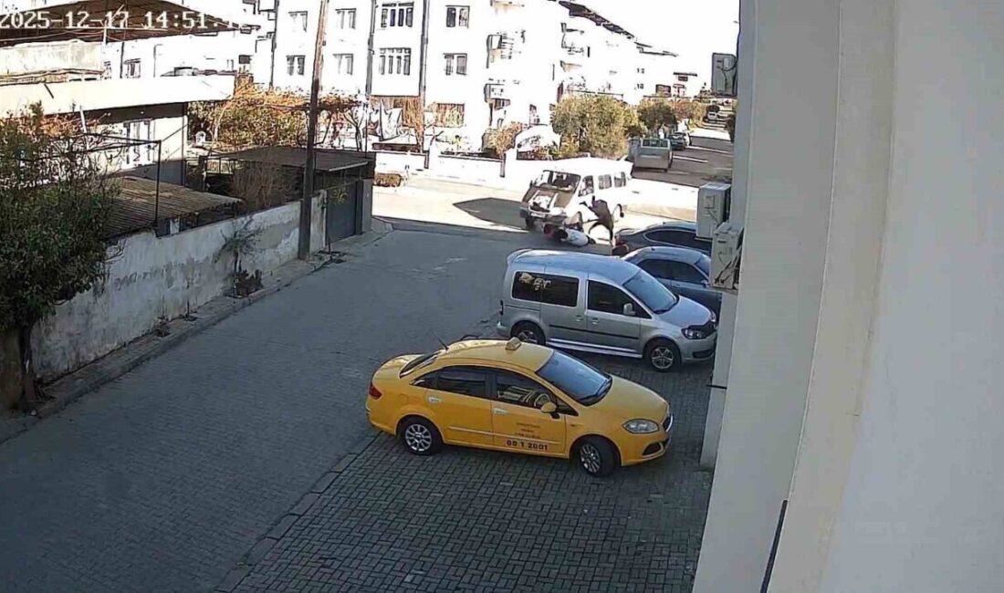 Nazilli ilçesinde meydana gelen trafik kazasında, ’U’ dönüşü yapmakta olan