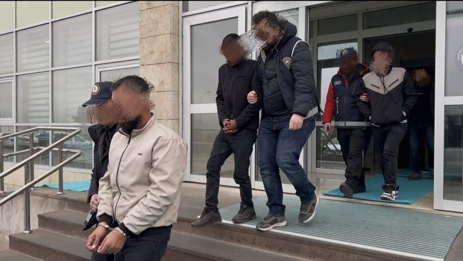 Niğde İl Emniyet Müdürlüğü’ne bağlı Göçmen Kaçakçılığıyla Mücadele ve Hudut