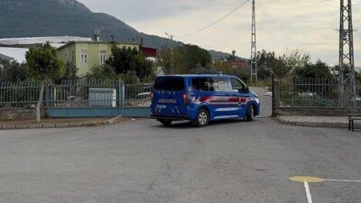 Mersin’in Anamur ilçesinde bir öğrencinin okul müdürünü vurması olayında, 12