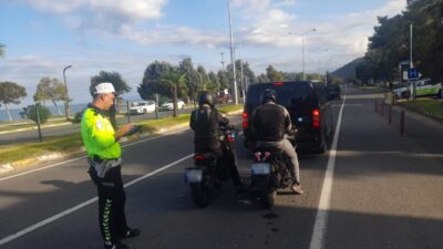 Ordu’da polis ekipleri, trafik kazalarını azaltmaya yönelik denetimler kapsamında son