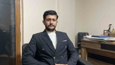 Osmaniye’de yaşayan 24 yaşındaki Mehmet Demir, çocukluk arkadaşının talebi üzerine