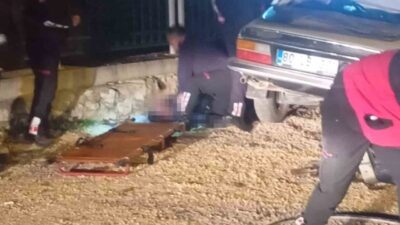 Kadirli ilçesinde park halindeki bir kamyona arkadan çarpan bir otomobilde