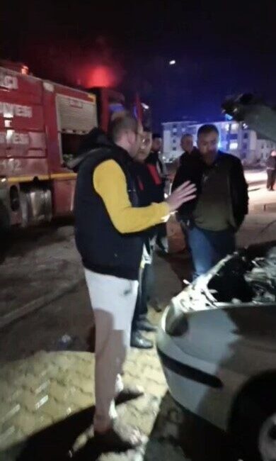 Osmaniye’nin Düziçi ilçesine bağlı Gökçayır köyünde park halindeki bir araçta