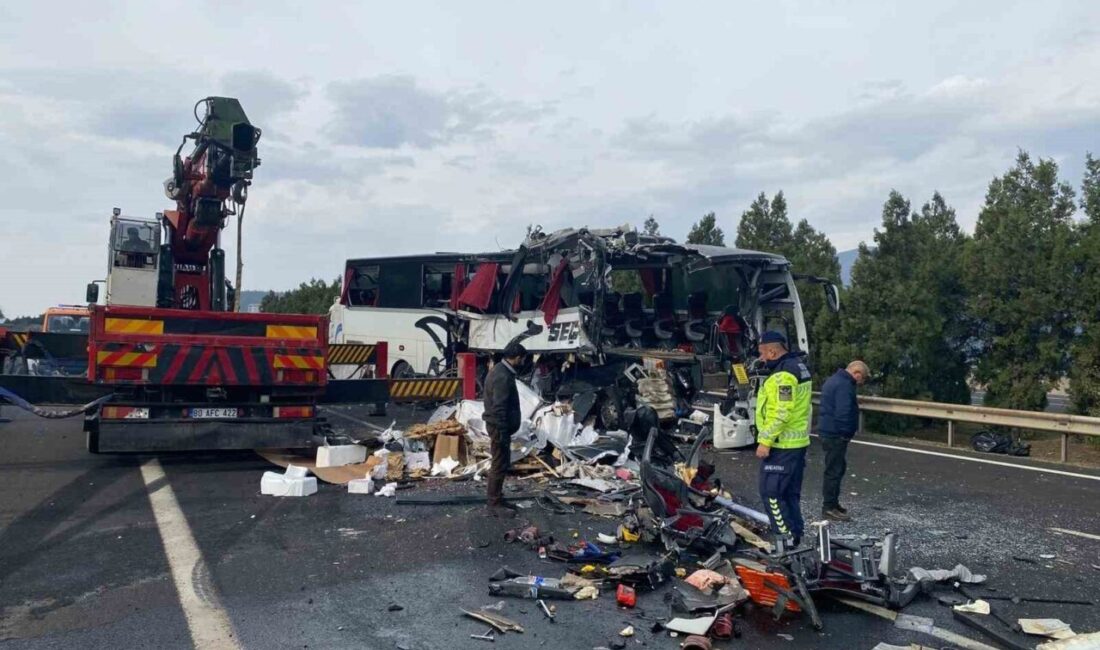 Bahçe ilçesinde meydana gelen feci kaza, toplam 7 ölü ve
