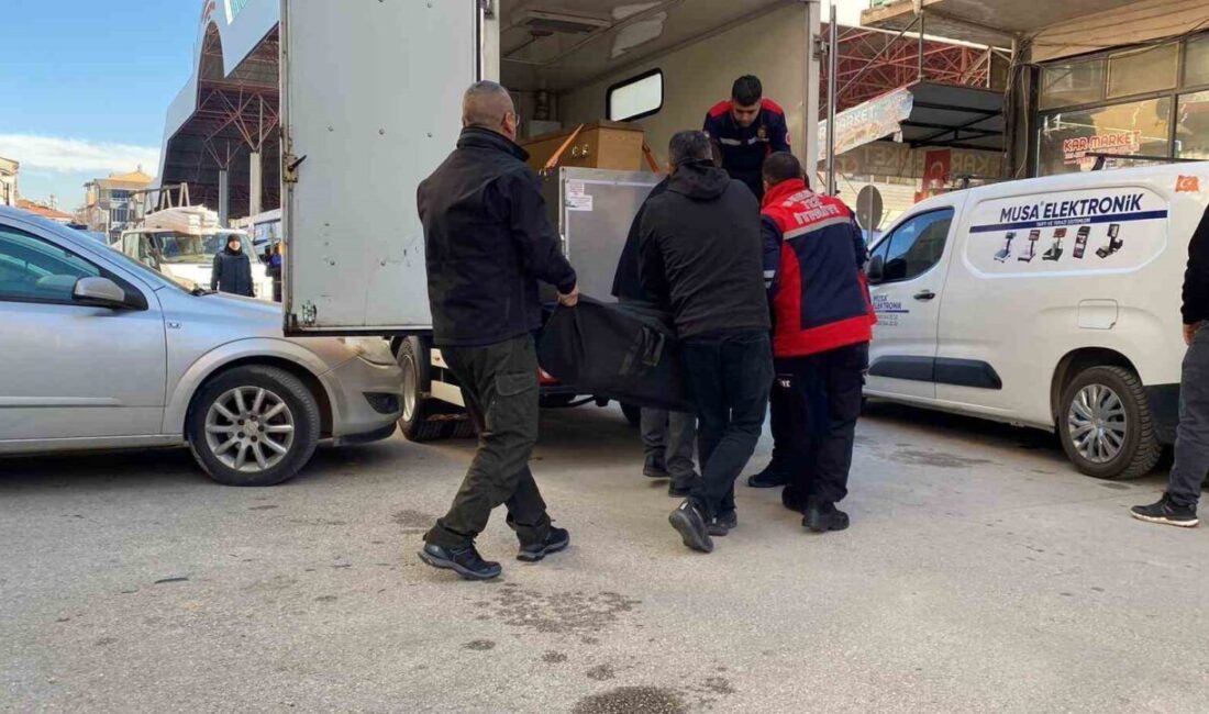 Burdur ilinde bir otobüs şoförü olarak çalışan 53 yaşındaki bir