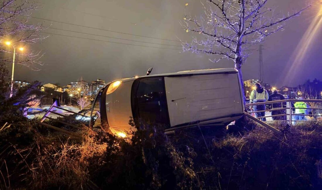 Karabük ilinde bir otomobil ile hafif ticari aracın çarpışması sonucu