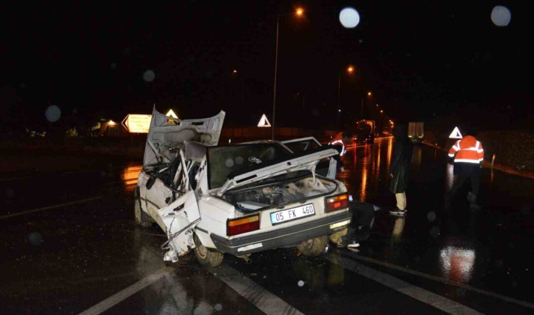 Samsun’un Havza ilçesinde meydana gelen bir trafik kazasında, bir otomobilin