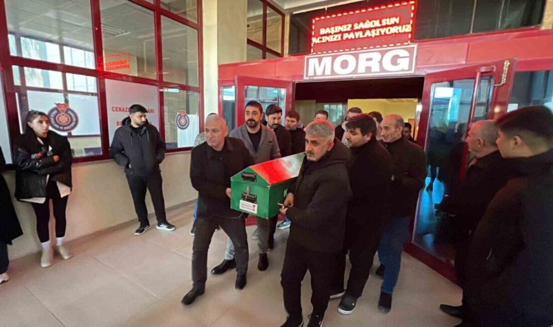 Kahramanmaraş’ta ayrıldığı erkek arkadaşı tarafından takip edilerek evinin bulunduğu siteye