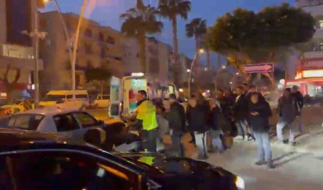 Manavgat ilçesinde bir otomobil ile bir motosikletin çarpıştığı kaza sonucunda