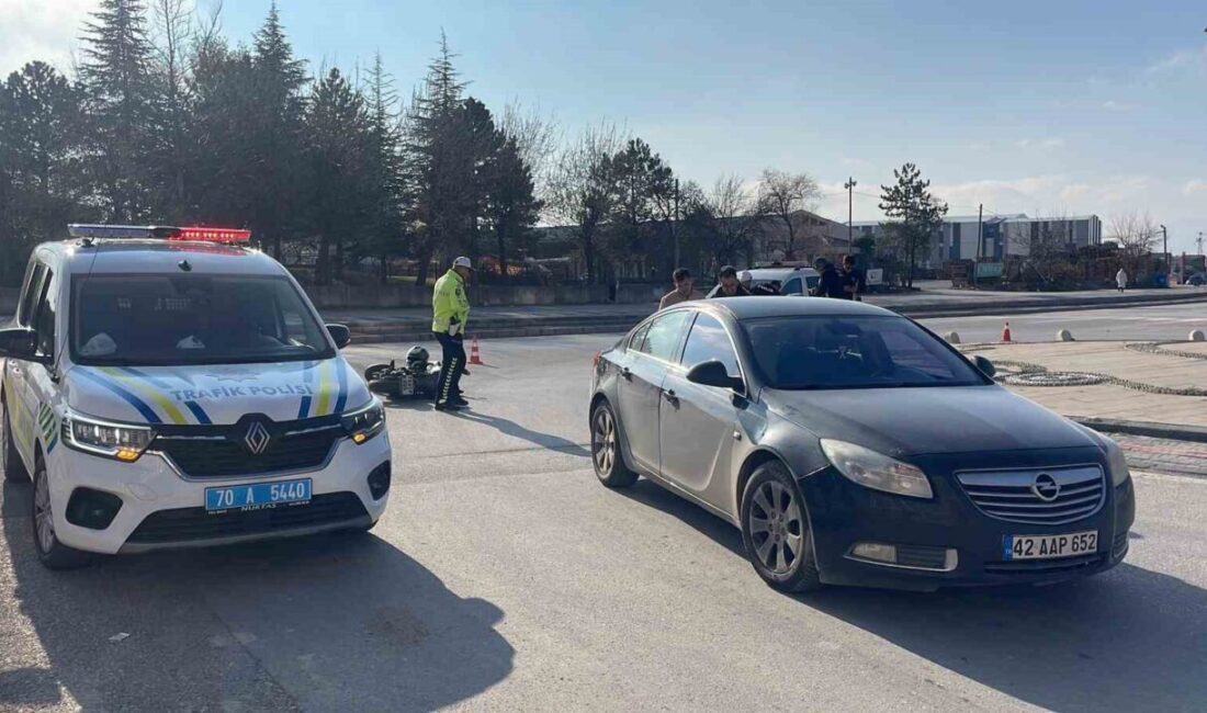 Karaman’da bir motosiklet sürücüsü, otomobil ile çarpışma sonucunda yaralandı. Olay,