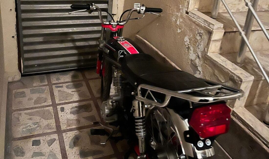 Adıyaman ilinde bir motosikletin park halindeyken çalındığı bildirildi. Park halindeyken