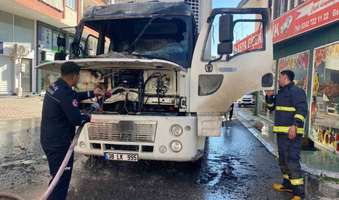 Serik ilçesinde park halindeki bir kamyon, bugün öğle saatlerinde meydana