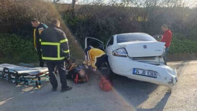 Kırklareli’nin Pınarhisar ilçesinde meydana gelen trafik kazasında 2 kişi yaralandı.