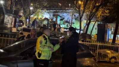 Bursa’da bir trafik uygulamasında 1.96 promil alkollü çıkan bir kadın