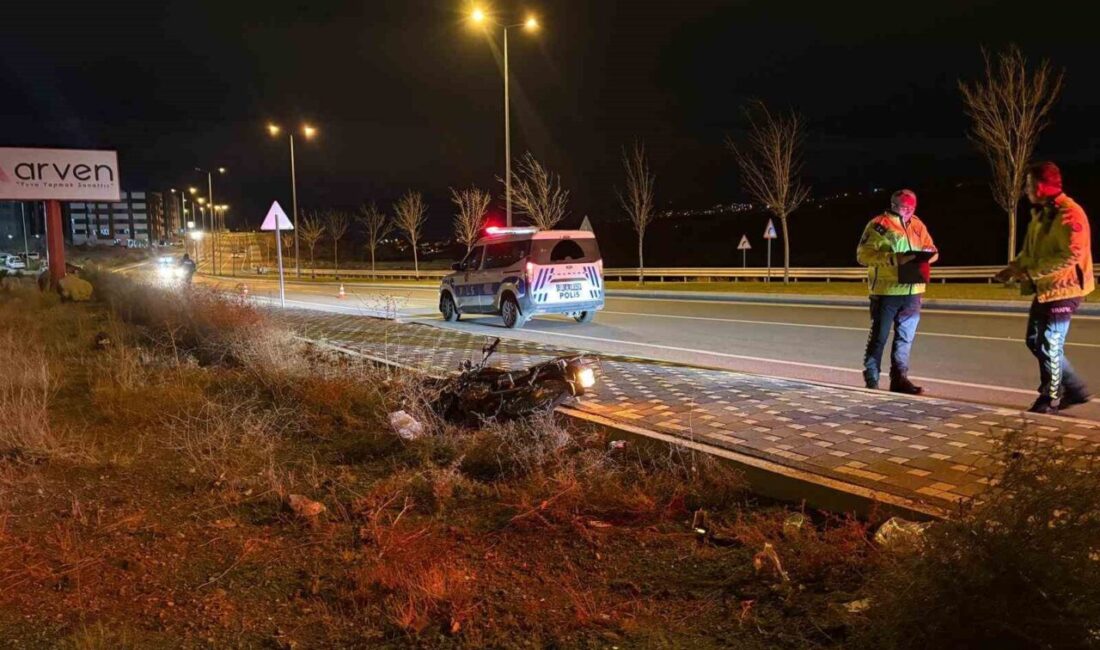 Talas ilçesinde polis ekipleri tarafından dur ihtarına uymayan motosiklet sürücüsü,