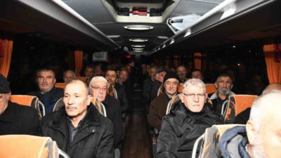 Pursaklar Belediyesi, 50 yaş üstü vatandaşlardan oluşan ilk kafileyi Konya’ya