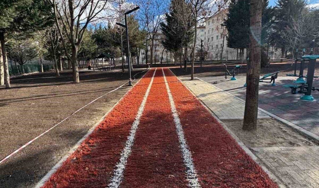 Pursaklar Belediyesi, Turgut Özal Parkı’nı modernize ederek vatandaşların hizmetine sundu.