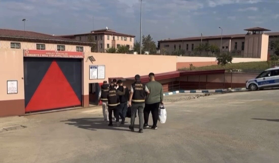 Osmaniye’de yaşanan olayda, silahın tutukluk yapması sayesinde pusudan kurtulan bir
