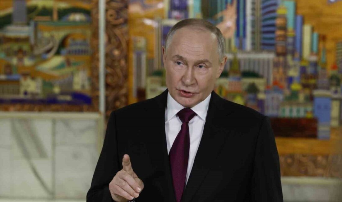 Rusya Başkanı Putin Ukrayna’daki savaş hakkında yaptığı açıklamada, “Batı’nın bizi