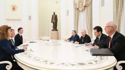 Rusya Federasyonu’nun Devlet Başkanı Vladimir Putin, ABD Başkanı Donald Trump’ın