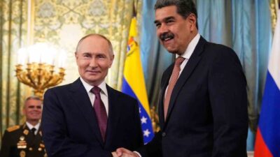 Rusya Federasyonu’nun Devlet Başkanı Vladimir Putin, Venezuela Devlet Başkanı Nicolas