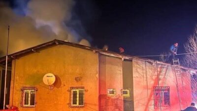 Erzincan’ın Refahiye ilçesine bağlı Alt köyünde bir köy konağının ek