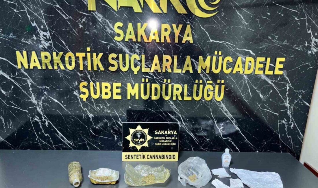 Sakarya’nın Adapazarı ve Erenler ilçelerinde polis tarafından gerçekleştirilen 3 ayrı
