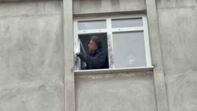 Samsun’da 63 yaşındaki bir adam, evinin üçüncü katındaki pencereden düşerek
