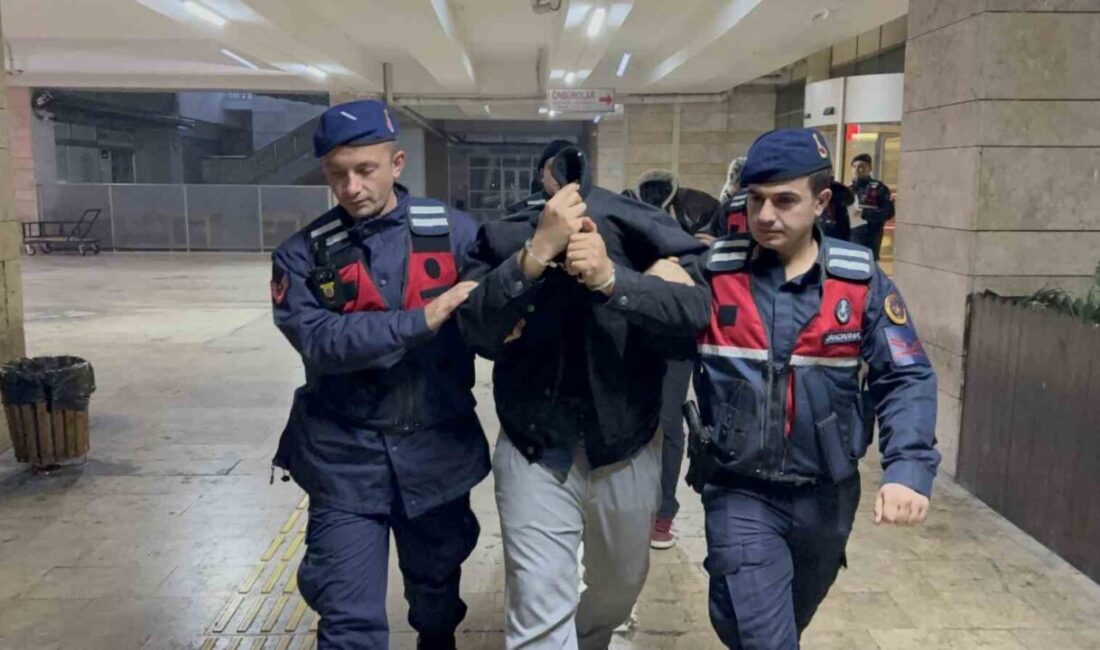 Atakum ilçesinde bulunan bir masaj salonunda gerçekleştirilen fuhuş operasyonunda tutuklanan