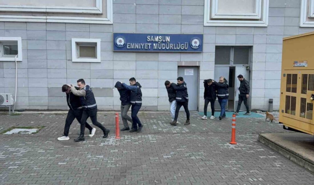 Samsun’un İlkadım ilçesinde tütün ürünleri kaçakçılığına yönelik düzenlenen eş zamanlı